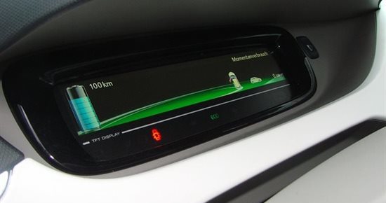 Alliance entre Renault-Nissan et Google