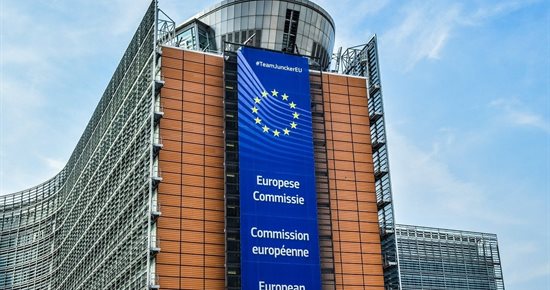 La Commission européenne vient en aide aux transporteurs