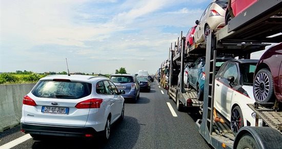 La Catalogne interdit le trafic des poids-lourds sur l’AP-7 le dimanche