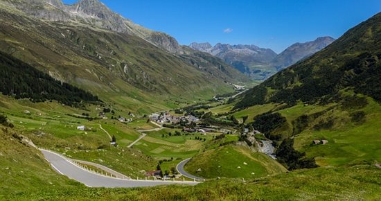 Fermeture du Gothard : un nouveau coup dur pour les tunnels alpins après le Fréjus et le Mont-Blanc